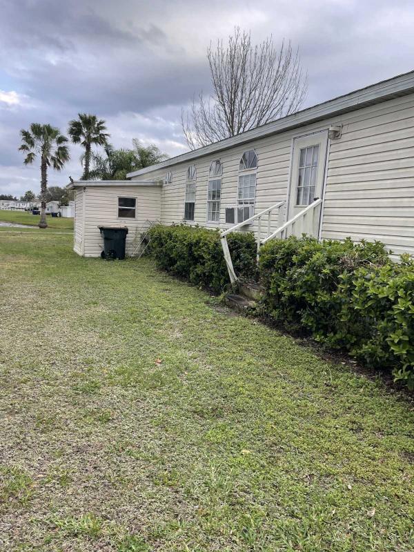 1999 Manufactured Home