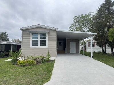 Mobile Home at 21 Columbia Avenue Sorrento, FL 32776