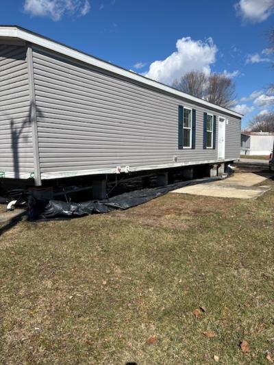 Mobile Home at 238 Hickory Ave Salem, IN 47167