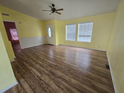 Photo 3 of 12 of home located at 555 Harvest Moon Parkway Kyle, TX 78640