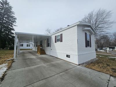 Mobile Home at 6041 W Freshman Drive Lot Wf6041 Saginaw, MI 48604