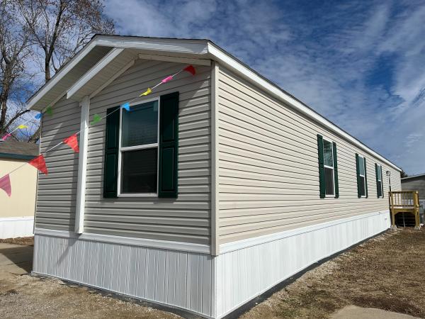 2024 Clayton - Wakarusa Mobile Home
