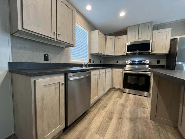 2024 Clayton - Wakarusa Mobile Home