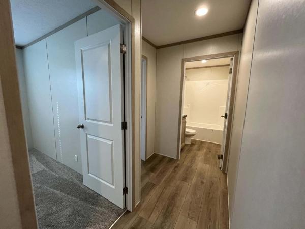 2024 Clayton - Wakarusa Mobile Home