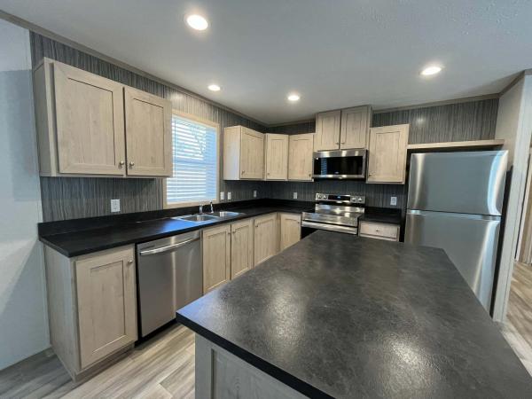 2025 Clayton - Wakarusa Mobile Home
