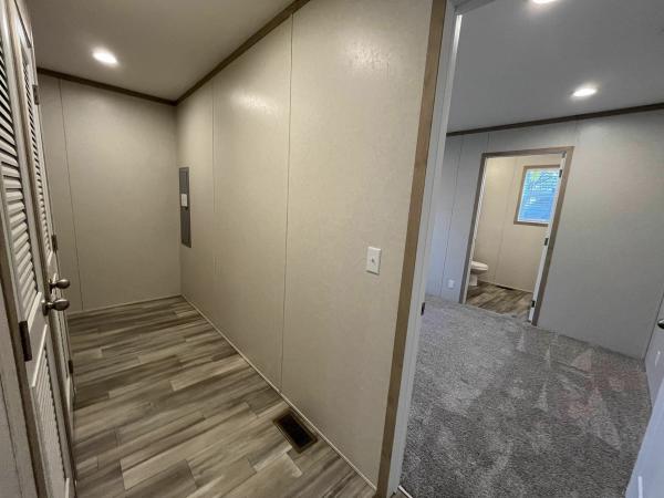 2025 Clayton - Wakarusa Mobile Home