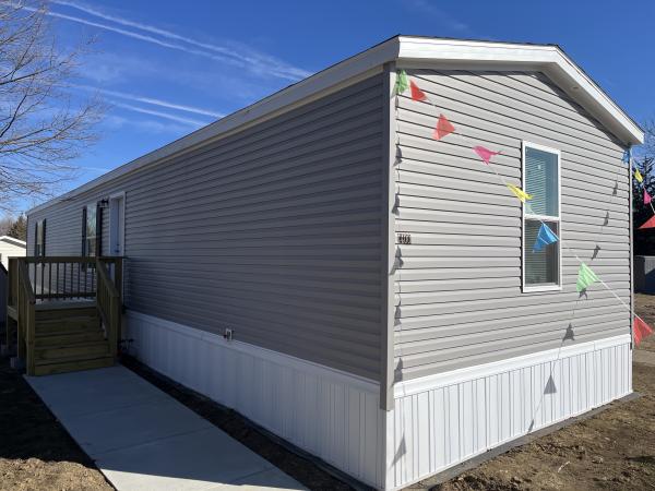2025 Champion - Decatur Mobile Home