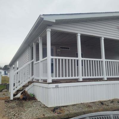 Mobile Home at 6896 Hillside Dr. SW Lot 342 Navarre, OH 44662