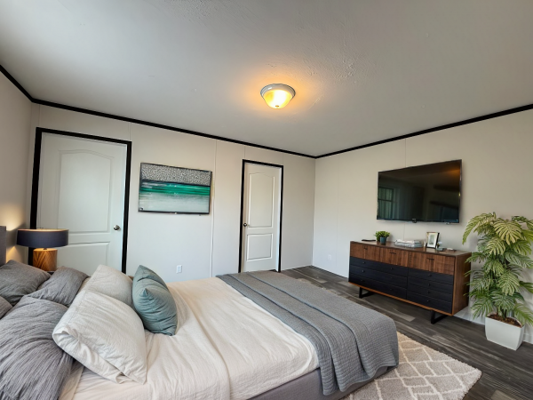 2022 Clayton - Wakarusa Mobile Home