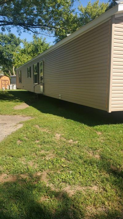 Mobile Home at 417 Wellston Ct Lot 286 Indianapolis, IN 46234