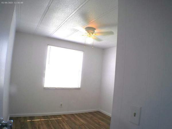 1974 Hillcrest Manufactured Home