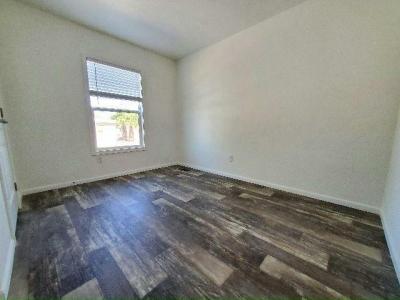 Photo 3 of 5 of home located at 825 N Lamb Blvd, #186 Las Vegas, NV 89110