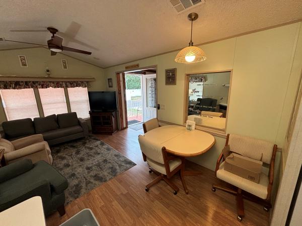 1994 Mobile Home