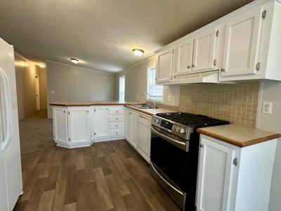 Photo 4 of 16 of home located at 1153 Nottingham Dr Northville, MI 48167