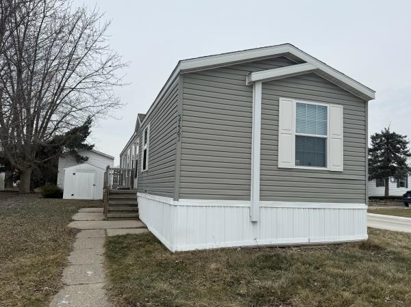 2016 Marlette Clayton Mobile Home