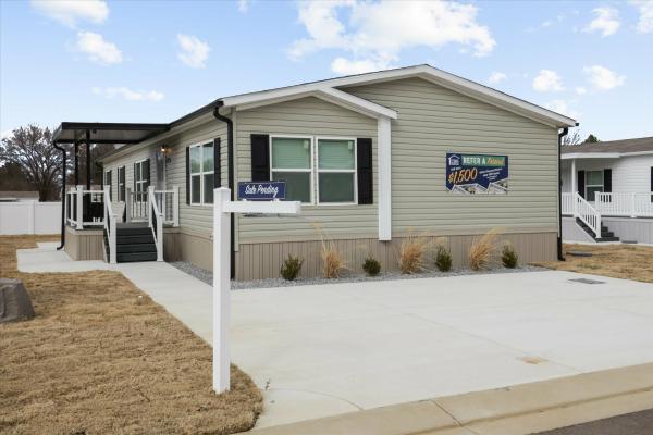 2024 Clayton 41 Savannah Living 41  Home