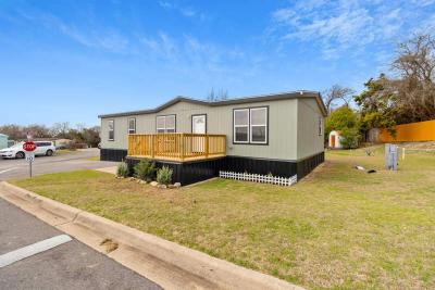 Photo 2 of 29 of home located at 4902 King Arthur Blvd. Temple, TX 76502