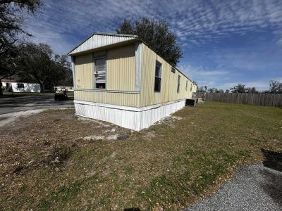 Photo 2 of 8 of home located at 335 SE Balboa Dr. #17 Madison, FL 32340