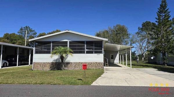 Photo 1 of 2 of home located at 8013 Hatteras Rd Orlando, FL 32822