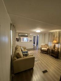 1980 Mobile Home