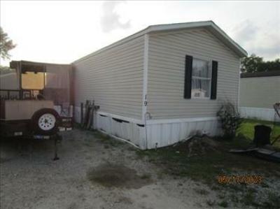 Mobile Home at 8899 Fusilier Rd Lot 19 Maurice, LA 70555