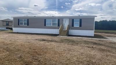 Mobile Home at 2035 Allen Williams Rd Williamston, NC 27892