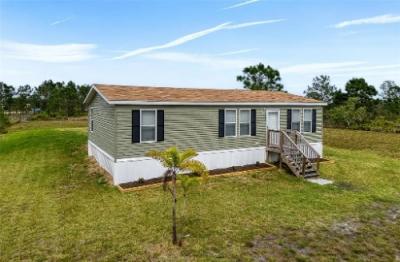 Mobile Home at 18081 NW 300th St Okeechobee, FL 34972