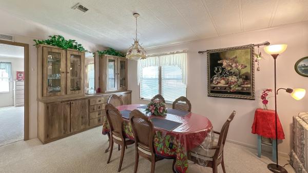 1985 HOME Mobile Home