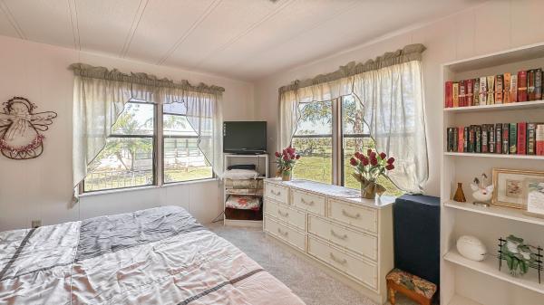 1985 HOME Mobile Home