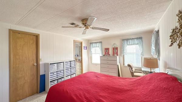 1985 HOME Mobile Home