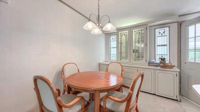 Photo 5 of 15 of home located at 646 Hickory Hill Lady Lake, FL 32159