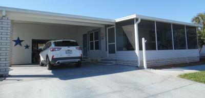Photo 3 of 20 of home located at 749 Island Breeze St Davenport, FL 33897