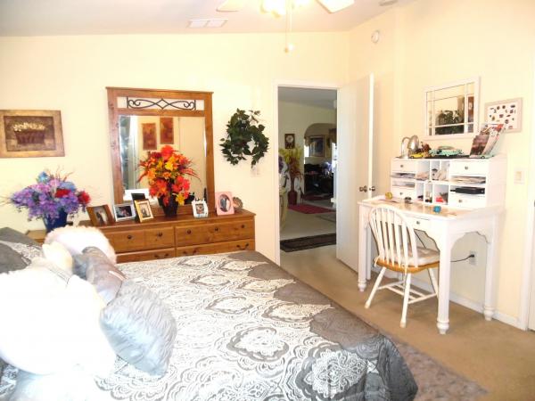2005 Homes of Merit Mobile Home
