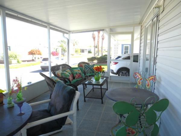 2005 Homes of Merit Mobile Home