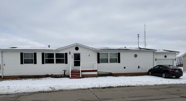 Photo 1 of 2 of home located at 280 Quail Ridge Dr Capac, MI 48014