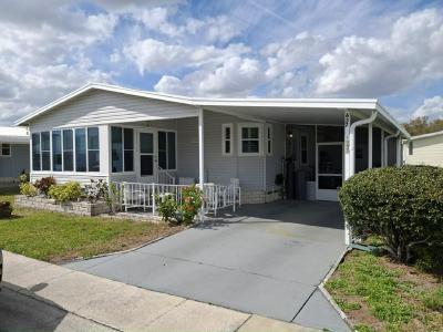 Mobile Home at 5939 Benz Pl Zephyrhills, FL 33540