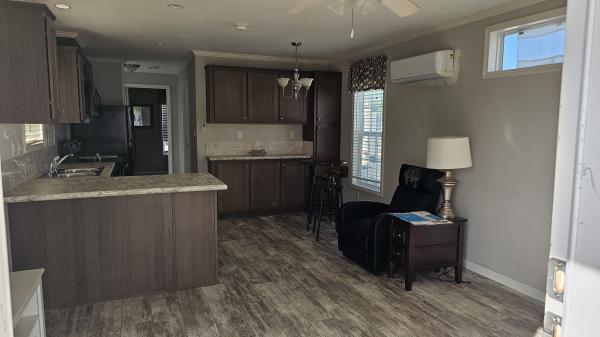 2018 Champion RH1451Z W/PORCH Mobile Home