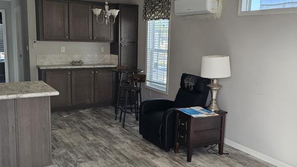 2018 Champion RH1451Z W/PORCH Mobile Home