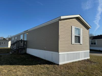 Mobile Home at 4241 Pine Ridge Burton, MI 48519