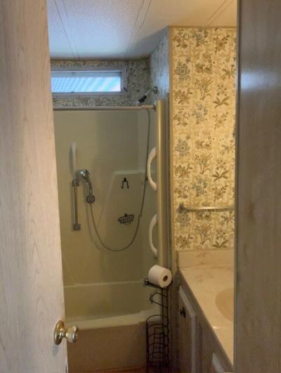 Photo 5 of 9 of home located at 2552 NE Turner Ave #0005 Arcadia, FL 34266