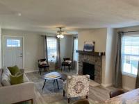 2021 Clayton - Middlebury Eisenhower Mobile Home