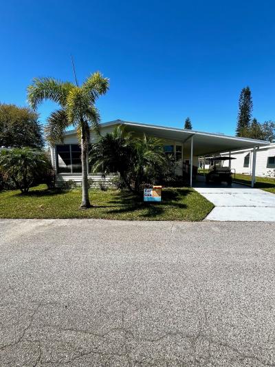 Mobile Home at 671 Royal Oak Dr E Lot 262 Winter Garden, FL 34787