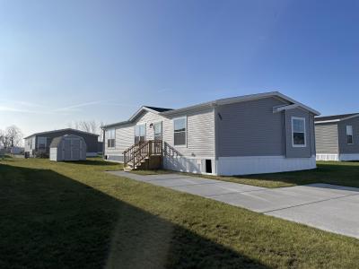 Mobile Home at 7204 East Grand River Ave Lot 490 Portland, MI 48875