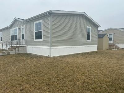 Mobile Home at 803 Long Oak Rd. Manteno, IL 60950