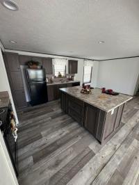 2025 COLONY E10 A32091P28  Home