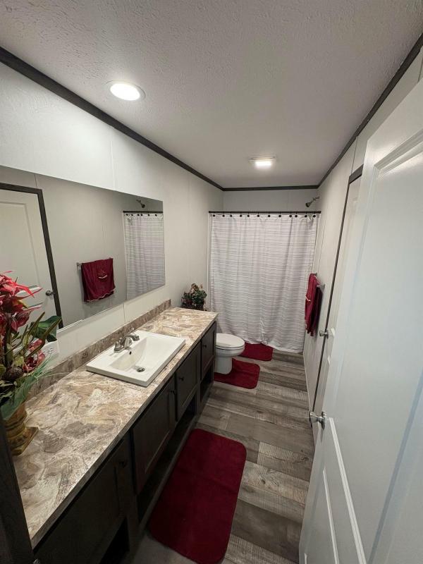 2025 COLONY E10 A32091P28  Home
