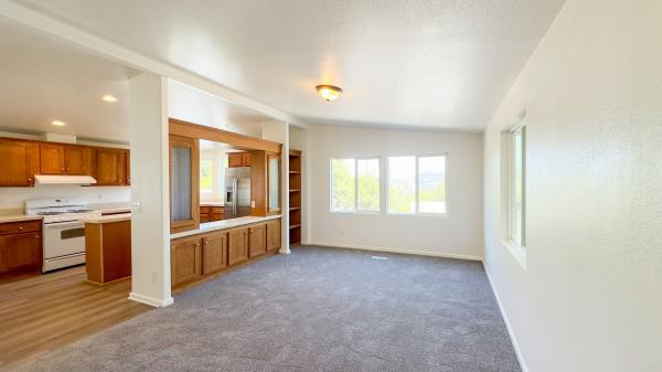 2010 Skyline 2305-CTB Home