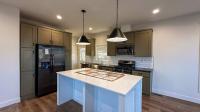 2023 Clayton HIP-2452-3A  Home