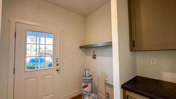 2023 Clayton 71HRR24563AH23 Mobile Home