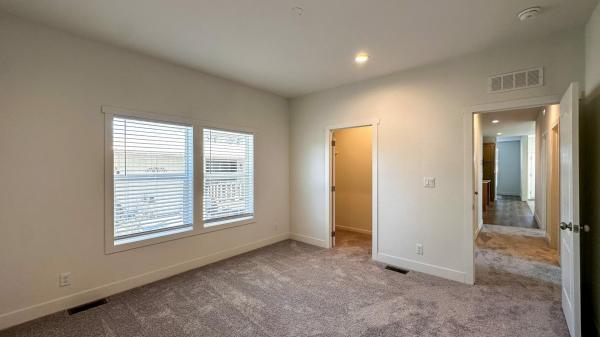 2023 71HIP28563AH23  Home